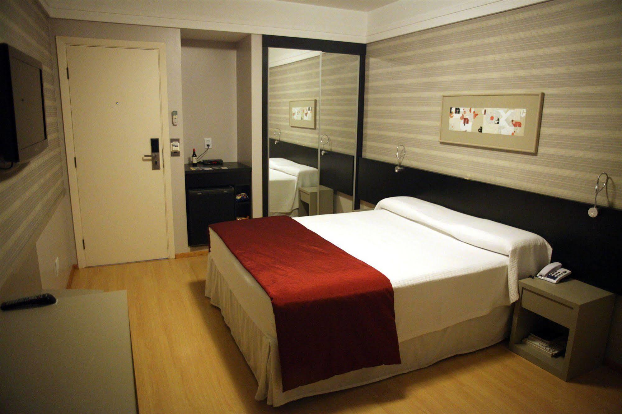 Max Plaza Hotel Marília Dış mekan fotoğraf